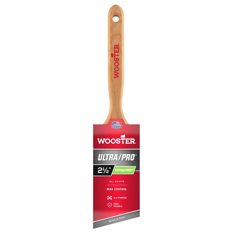 Wooster Ultra/Pro 2-1/2 in. Angle Paint Brush