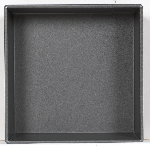 Chicago Metallic 9 in. W X 9 in. L Cake Pan Gray