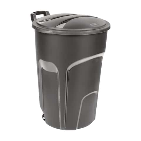 Rubbermaid 32 gal Black Resin Wheeled Garbage Can Lid Included