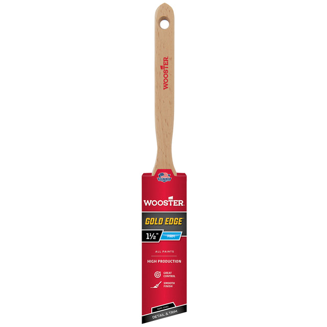 Wooster Gold Edge 1-1/2 in. Firm Semi-Oval Angle Paint Brush