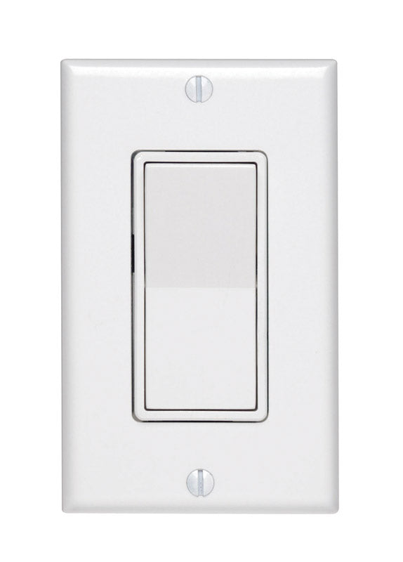 Leviton Decora 15 amps Three Pole Rocker Switch White 1 pk
